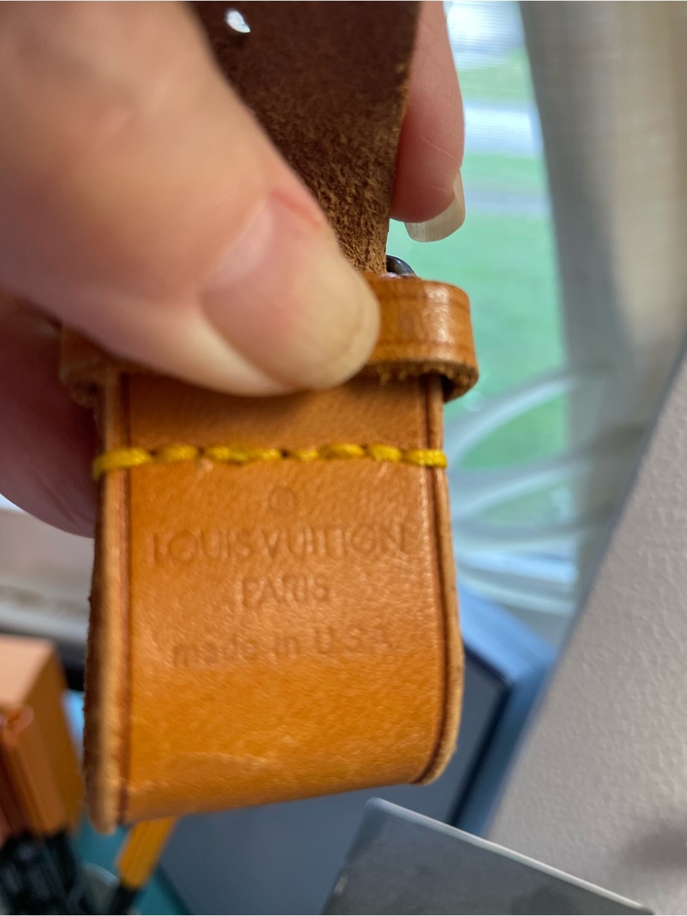 Louis Vuitton  Tan Leather Luggage Tag    Authentic  Box not included - Picture 4 of 9